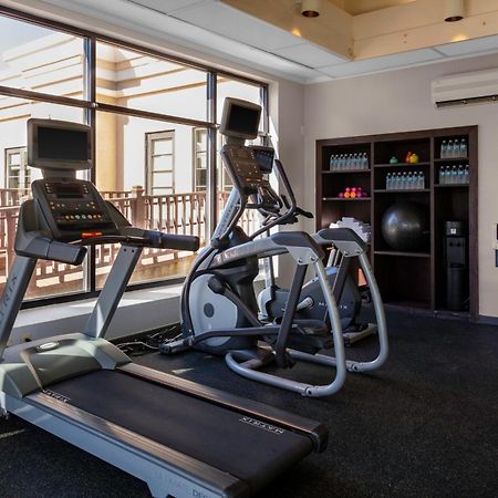 Holiday Inn Boston - Dedham Hotel & Conference Center By Ihg Bagian luar foto