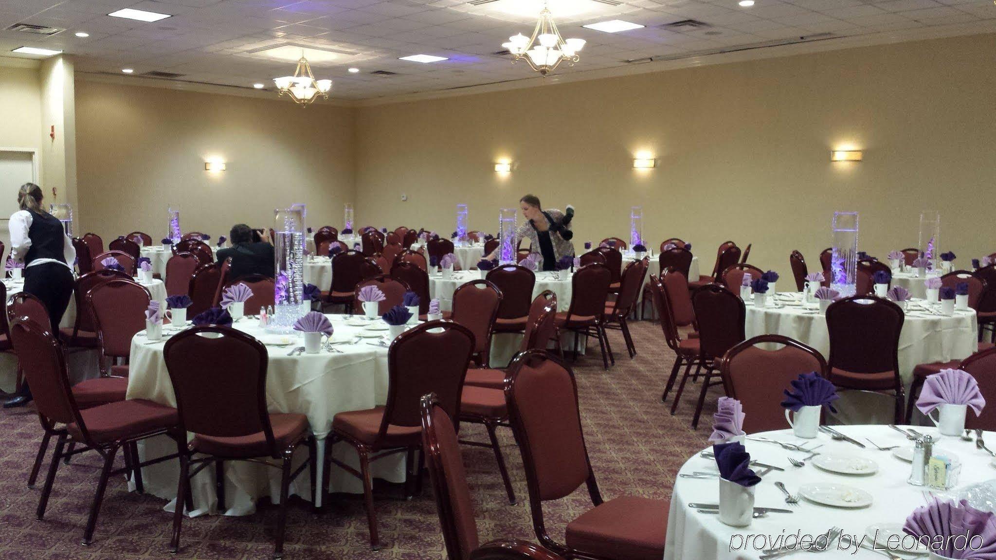 Holiday Inn Boston - Dedham Hotel & Conference Center By Ihg Bagian luar foto