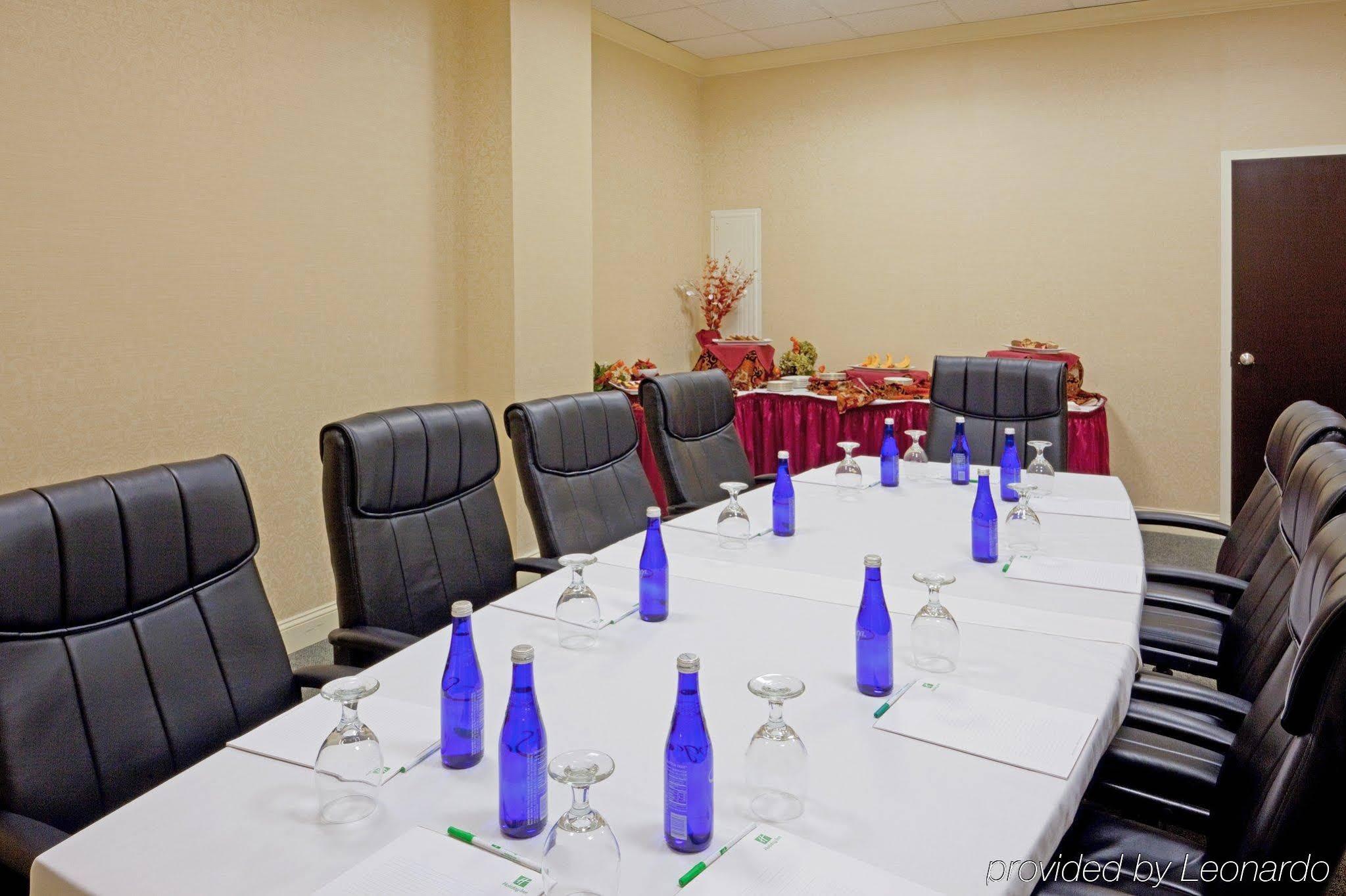 Holiday Inn Boston - Dedham Hotel & Conference Center By Ihg Bagian luar foto