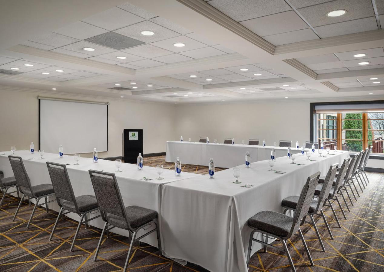 Holiday Inn Boston - Dedham Hotel & Conference Center, An Ihg Hotel Bagian luar foto