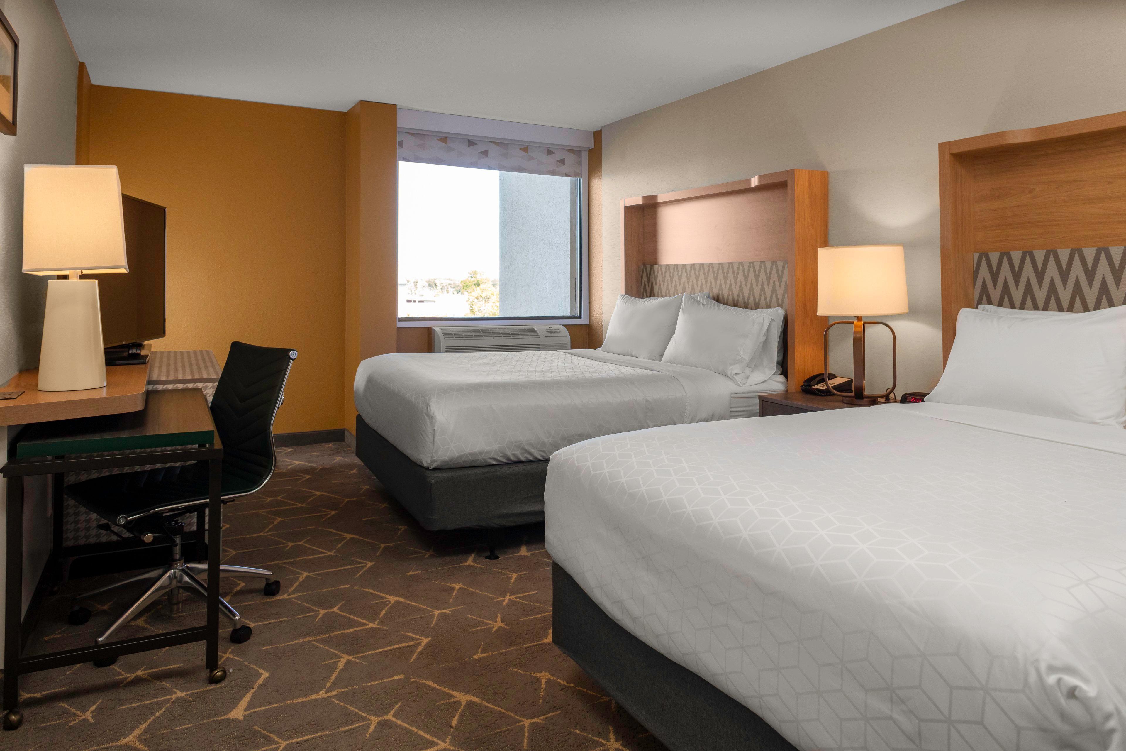 Holiday Inn Boston - Dedham Hotel & Conference Center, An Ihg Hotel Bagian luar foto