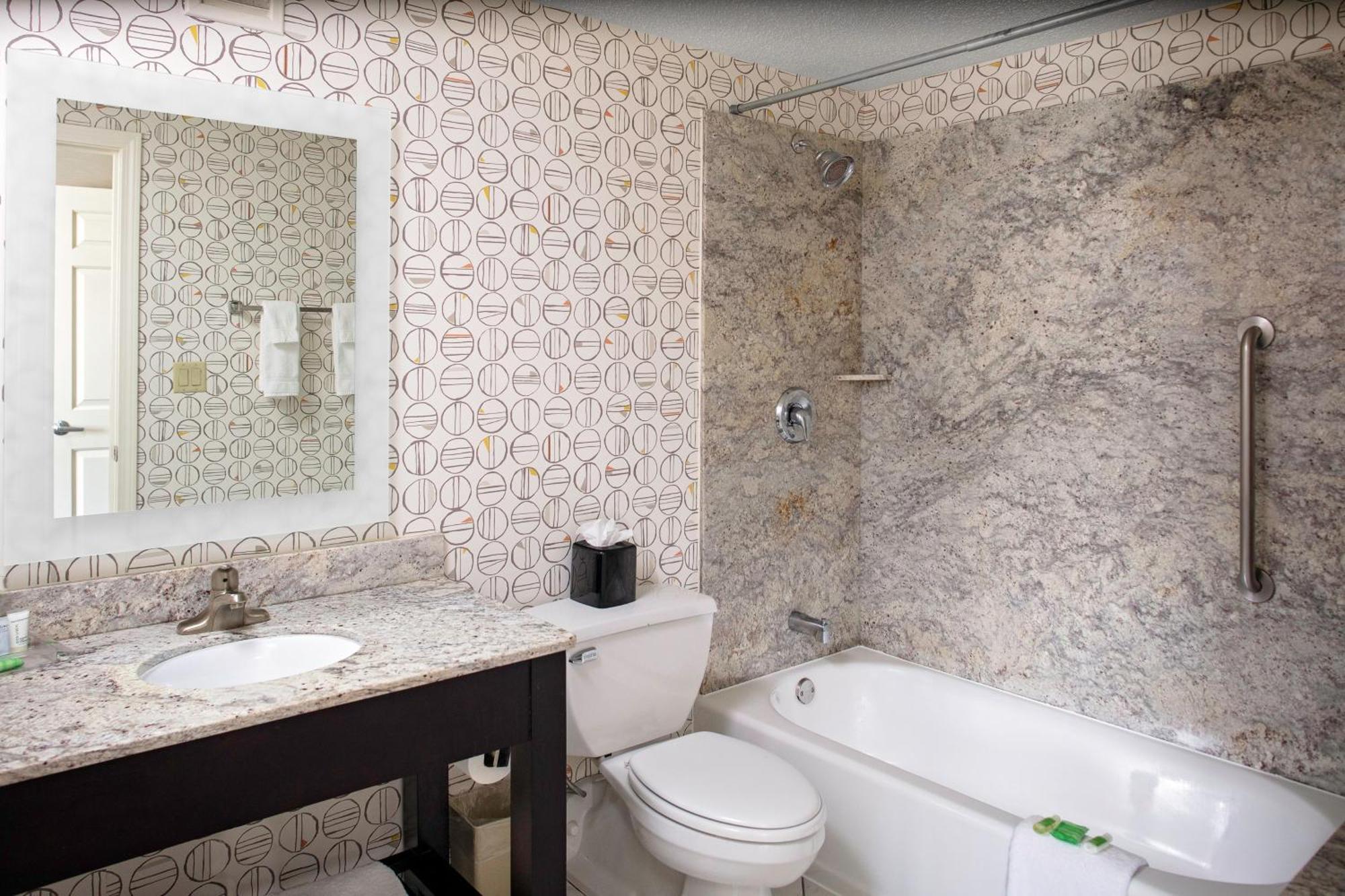 Holiday Inn Boston - Dedham Hotel & Conference Center By Ihg Bagian luar foto
