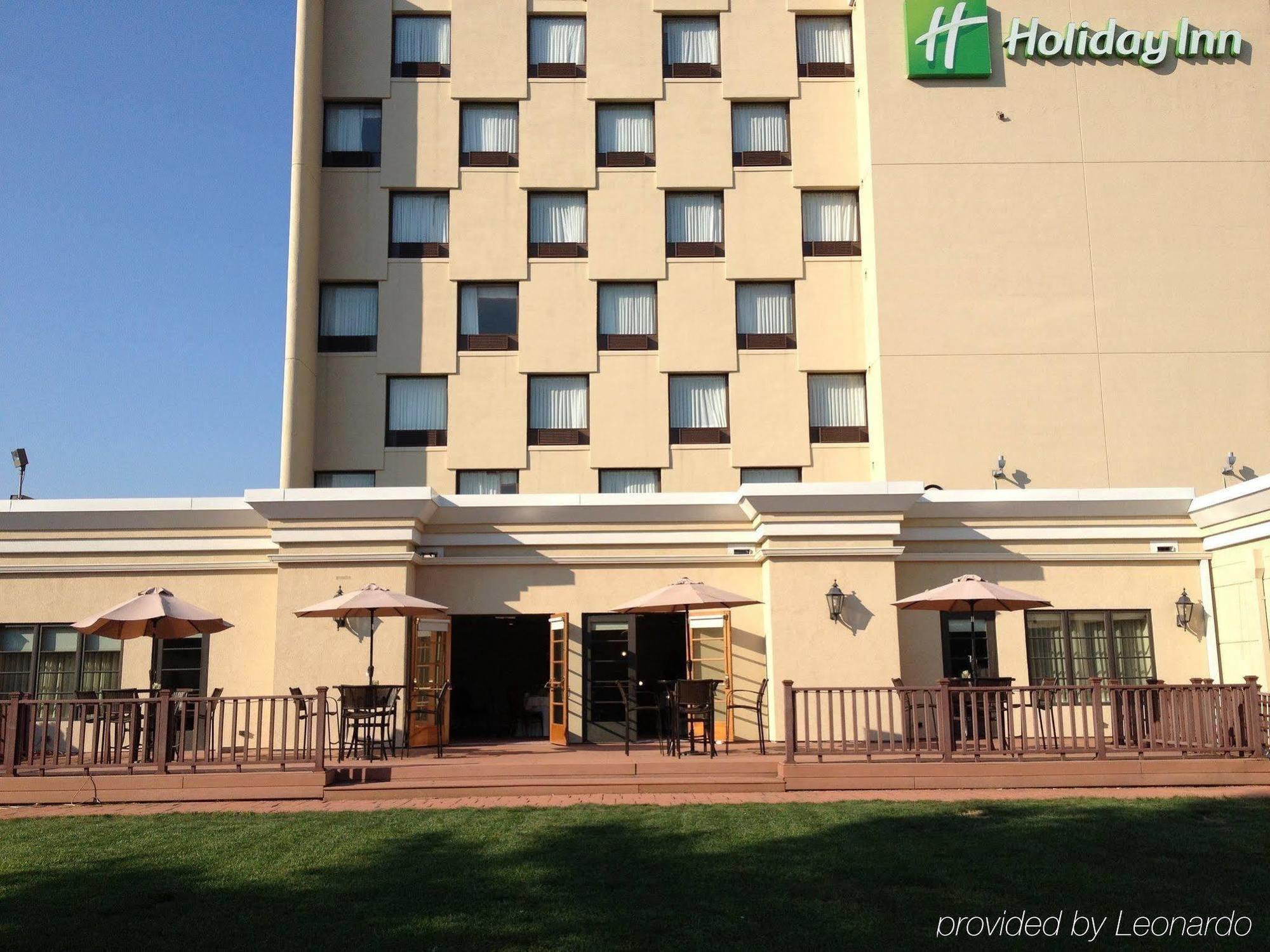 Holiday Inn Boston - Dedham Hotel & Conference Center By Ihg Bagian luar foto